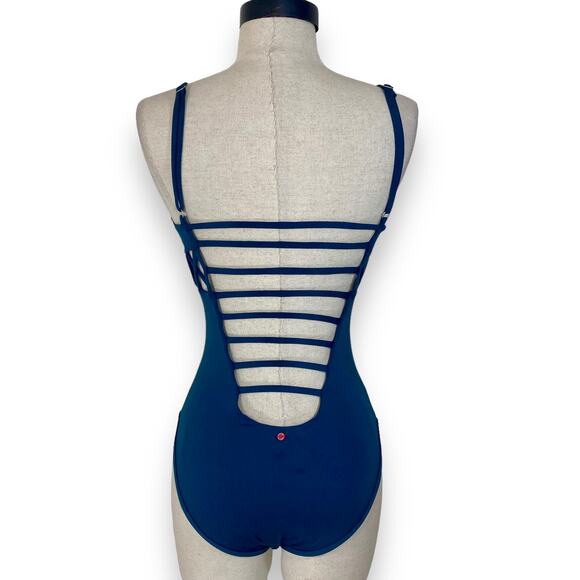 Crisscross strap one piece swimsuit by Red Carter, New ladies small bathing suit - Picture 4 of 13